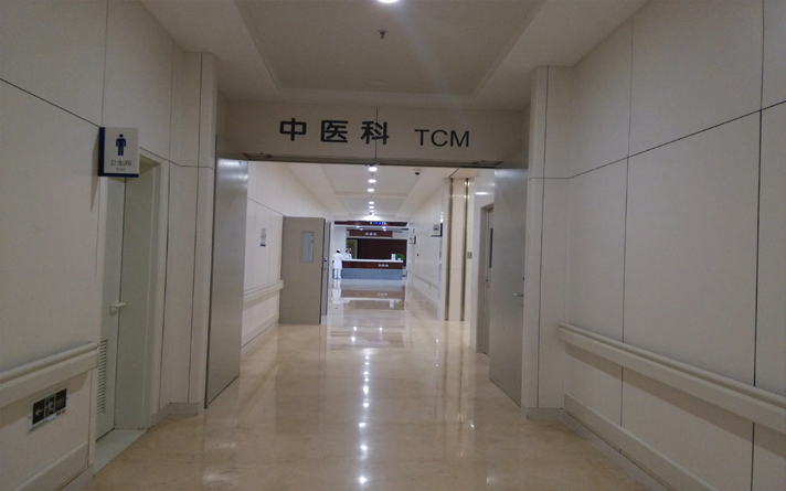 顏值至上，品高價優”，醫院專用門的新奢主張